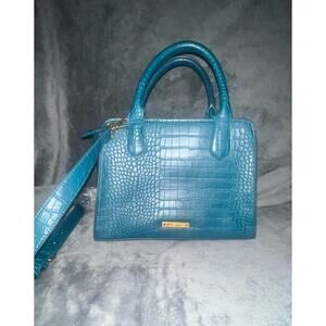 Betsey Johnson crossbody bag